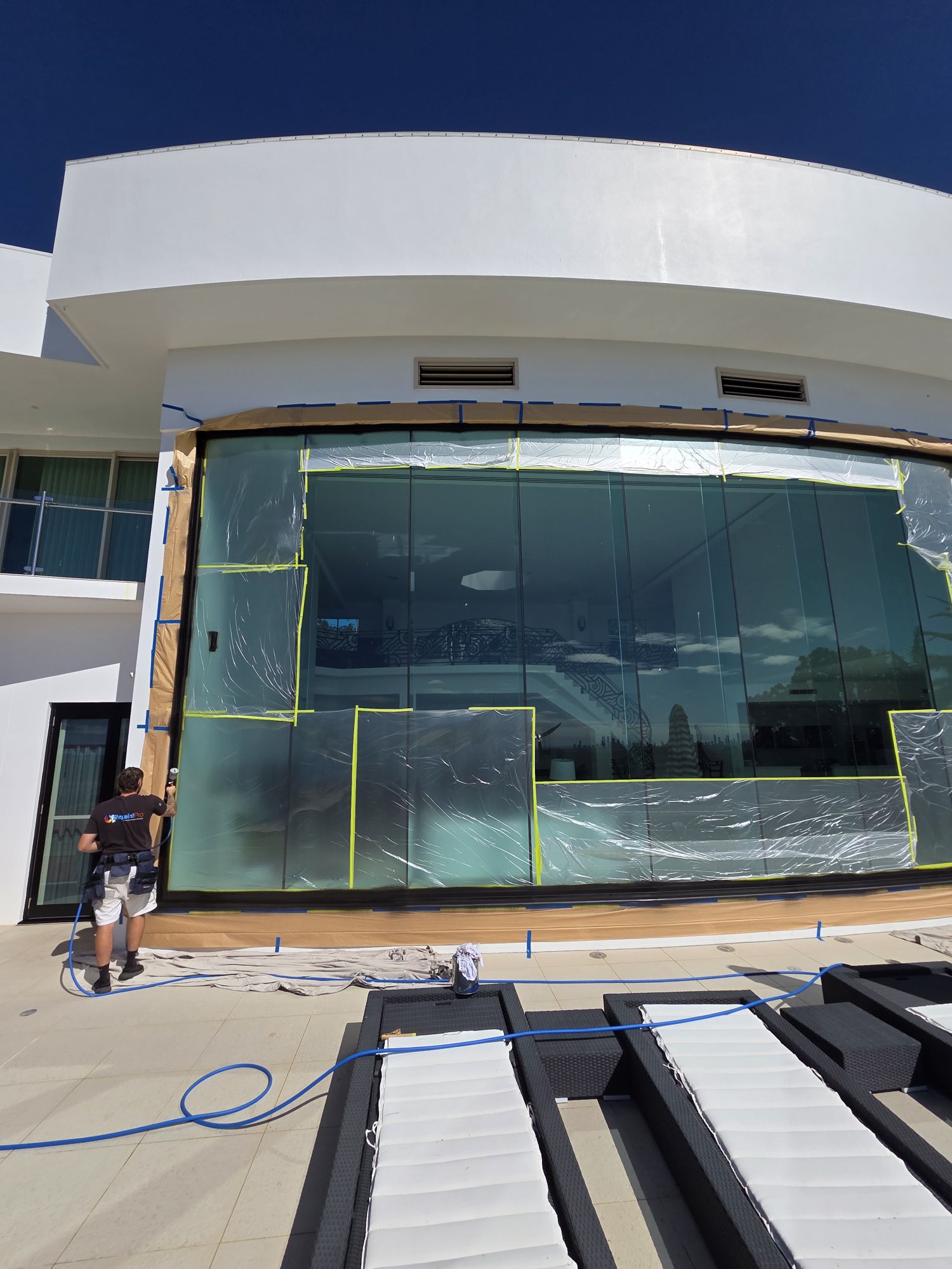 Colour matching + blending new and old aluminium frames